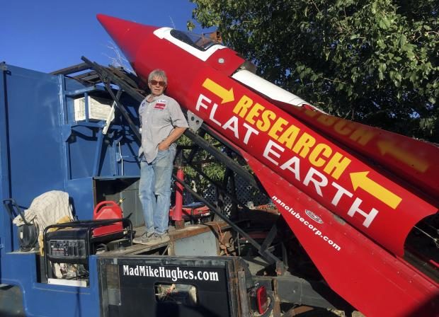 Mad Mike Hughes with his Research Flat Earth rocket - 15 Nov 2017