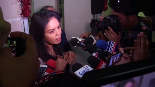 Beauty queen-actress Maria Isabel Lopez talks to reporters after she went to the Land Transportation Office (LTO) on Thursday. SCREENGRAB FROM INQUIRER VIDEO