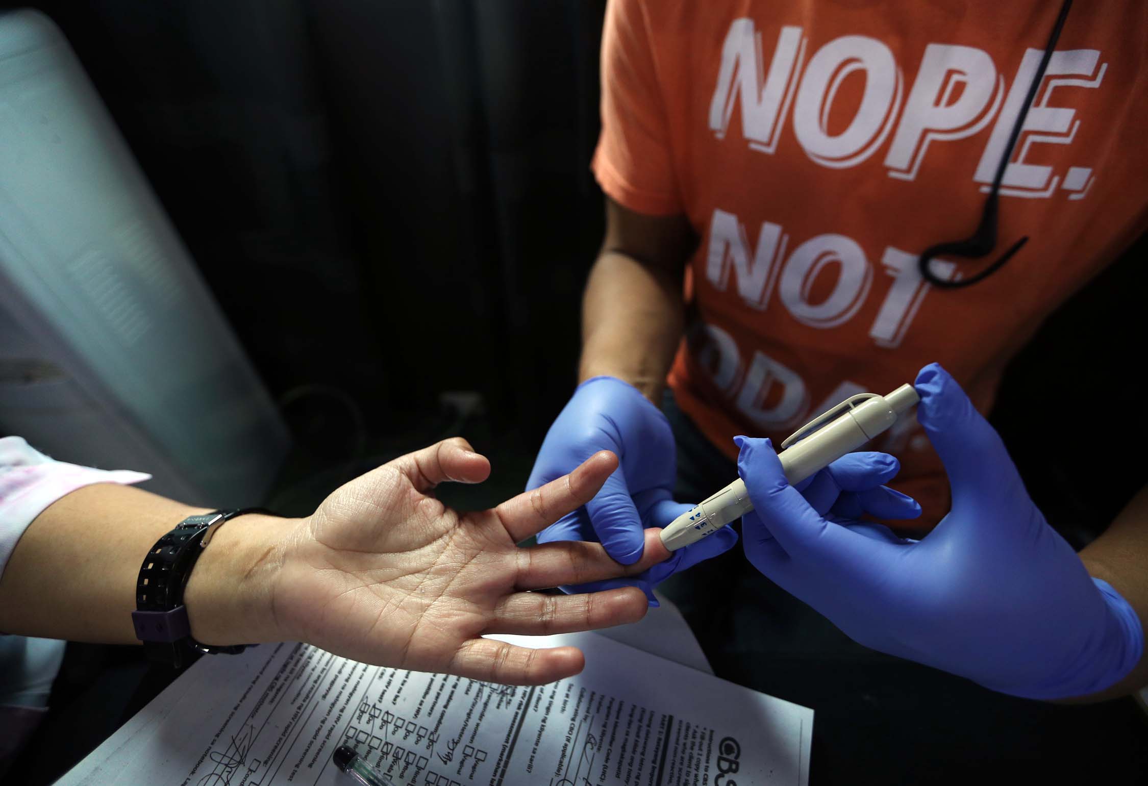 Minors may now volunteer for HIV testing under new law
