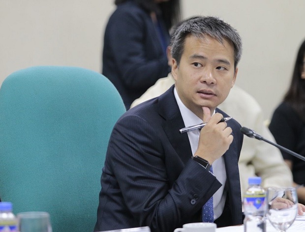 Villanueva prods gov’t: Ensure workers get ‘legally mandated’ pay, benefits