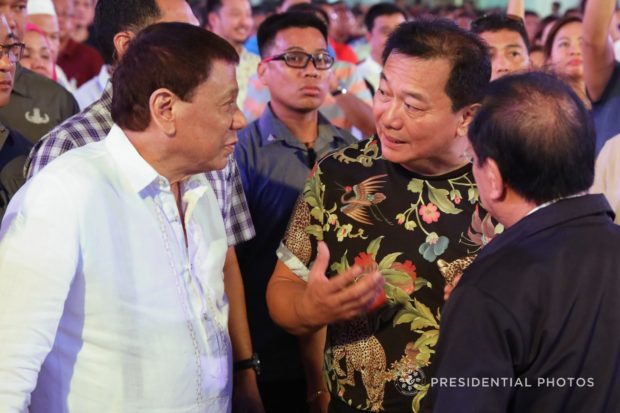 For former House Speaker Pantaleon Alvarez, it would be best for President Rodrigo Duterte not to seek the vice presidential post in the 2022.