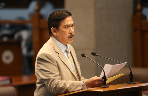 POLL IRREGULARITIES Senate Majority Leader Vicente Sotto III exposes alleged irregularities committed during the automated balloting in May 2016 in a privilege speech on Tuesday. —EDWIN BACASMAS