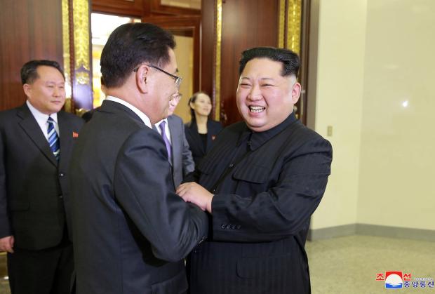 Kim Jong Un meets with Chung Eui-Yong - 5 March 2018