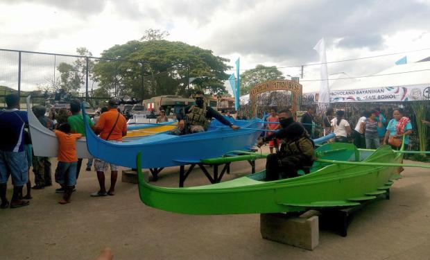 Kumpits in Bohol
