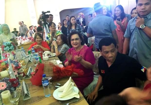 Elizabeth Zimmerman Celebrates Birthday With Ex Hubby Duterte As Guest Inquirer News 