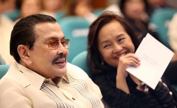 “I hope you run again. We need you,” this was the message of former president Joseph Estrada on Monday as he greeted fellow former president Gloria Macapagal-Arroyo ahead of the latter’s 75th birthday.
