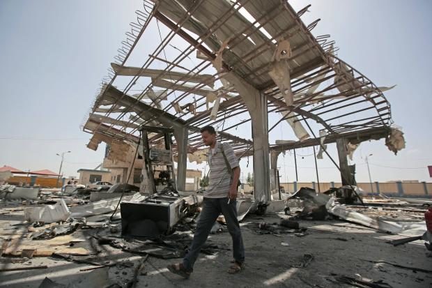 Yemen bombed gas station
