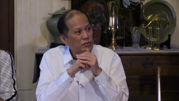 Palace distances from SC lifting of TRO on Aquino Mamasapano trial