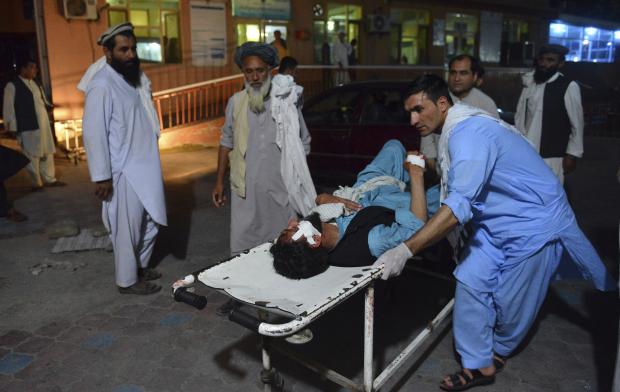 Wounded man in Pakistan suicide bombing