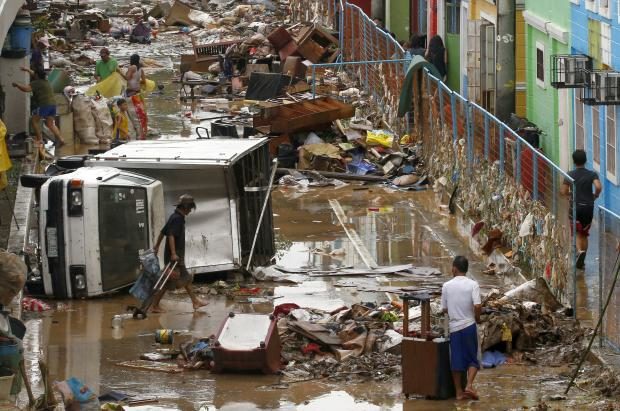 Marikina flood scene 01