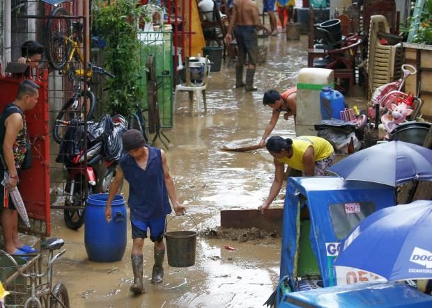 Marikina flood scene 02