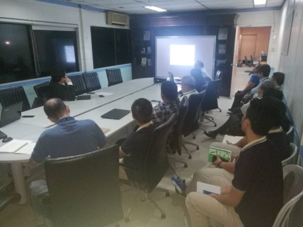 Railway executives hold meeting to discuss preparation for the possible effect of Typhoon Mangkhut. Photo from MRT-3's Operations Department