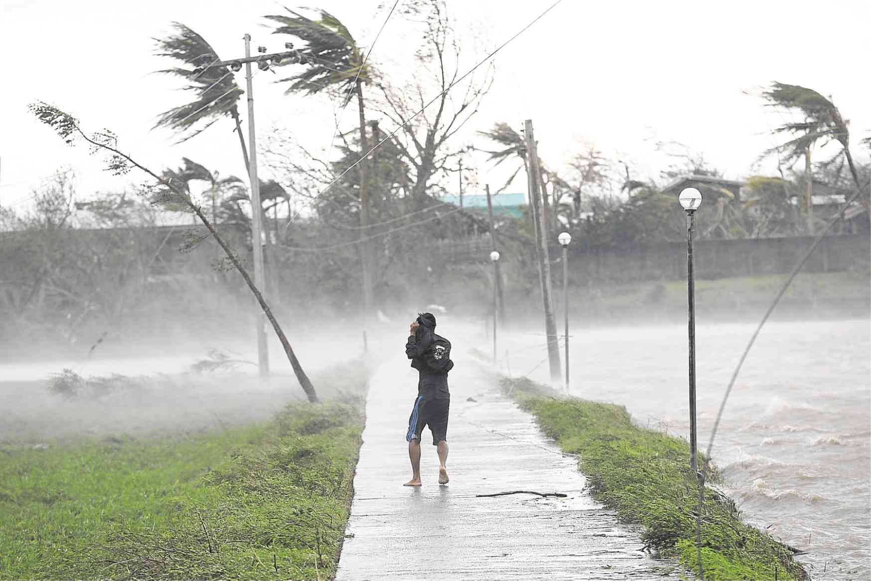 Pagasa's nationwide severe weather early warning system completed