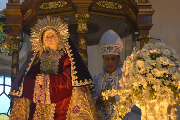 Marian coronation in Capas, Tarlac