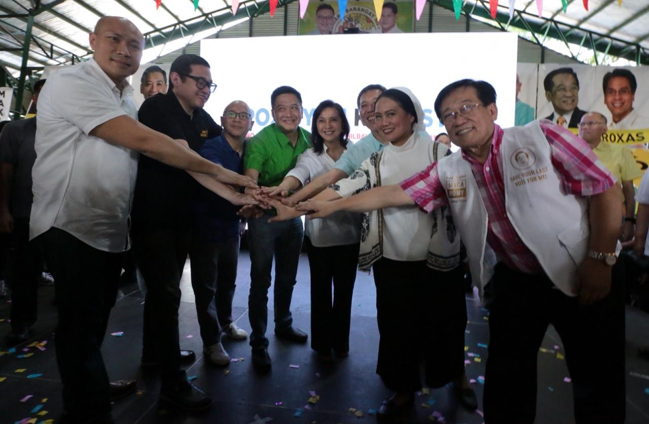 Opposition Senate bets in Roxas City for town hall meetings