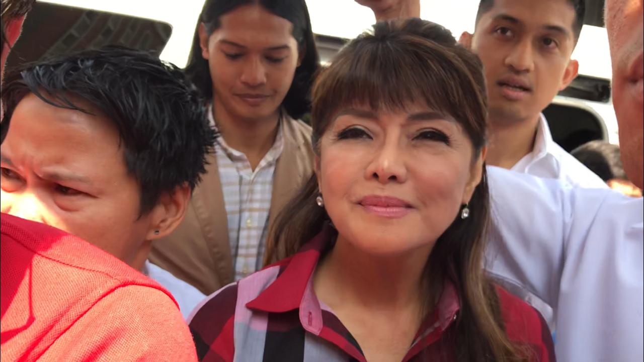 Villar: Imee Marcos ‘responsible enough’ to address school records issue 