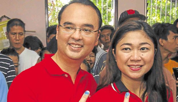 PEOPLE’S WILL What matters, according to Alan Peter and Lani Cayetano, is not their separate abodes but the people’s will in the May elections. —INQUIRER FILE PHOTO