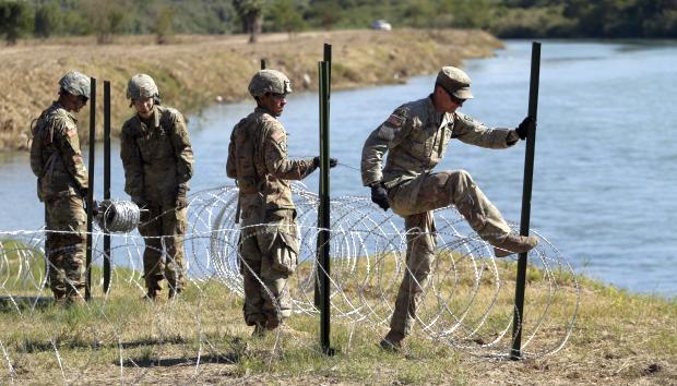 Soldiers at US-Mexico border
