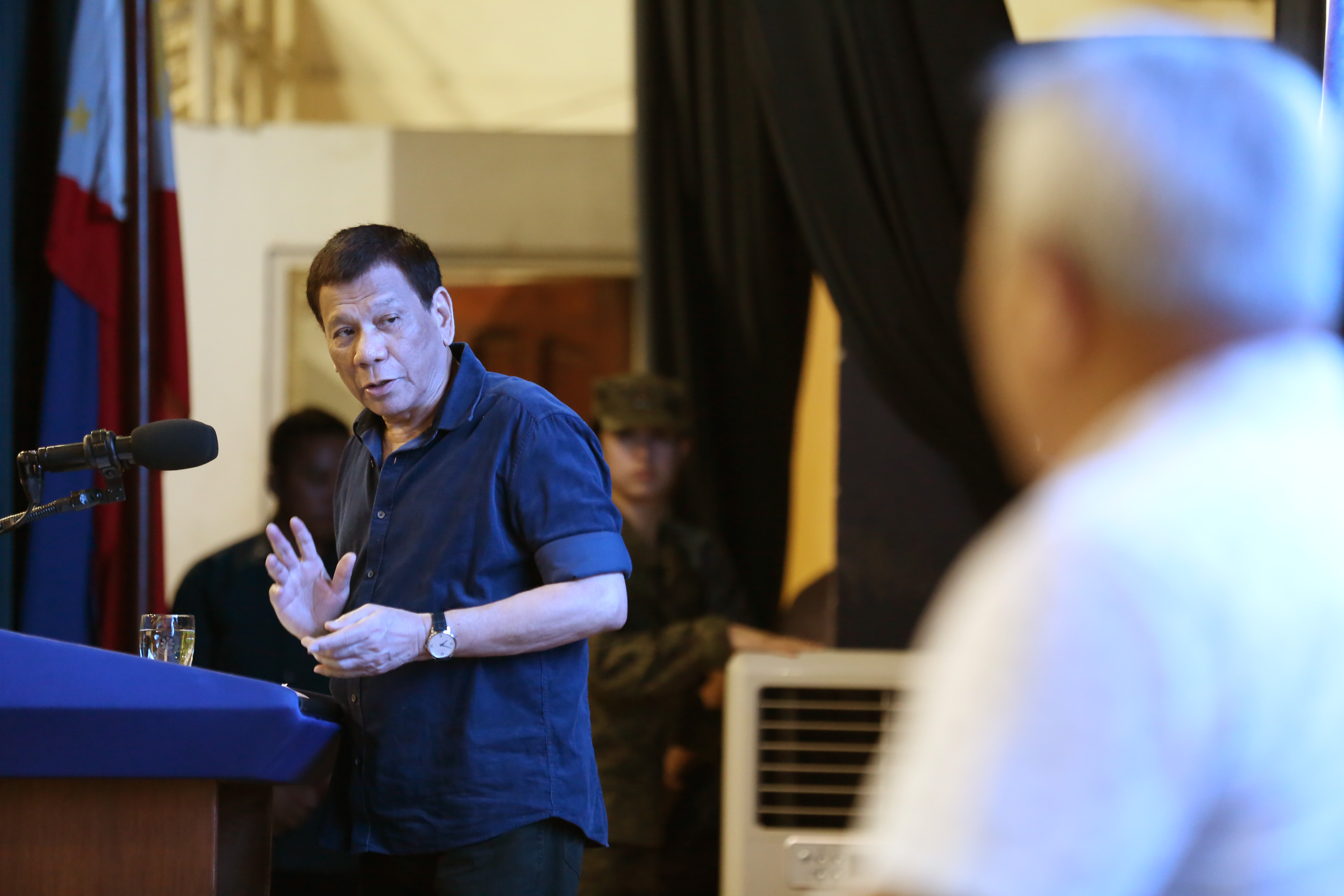 Duterte orders inclusion of NPA surrenderees to land distribution program