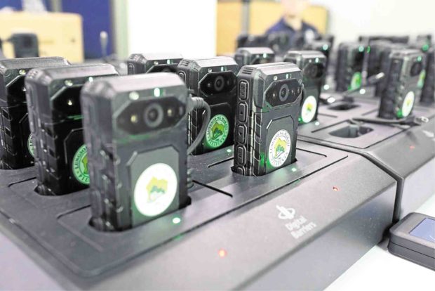 NEW EQUIPMENTTraffic enforcers of Makati City are now wearing these body cameras for their protection and as a deterrent to corruption. —PHOTO FROM MAKATI CITY GOV’T