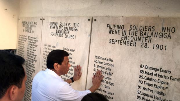 Rodrigo Duterte at the Balangiga massacre memorial