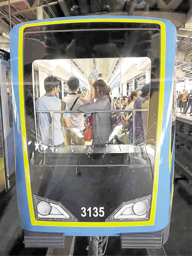 OVERHAUL LONG OVERDUE The 43-month rehabilitation of Metro Manila’s busiest train line starting next year is expected to bring it back to its original condition and capacity. INQUIRER FILE PHOTO