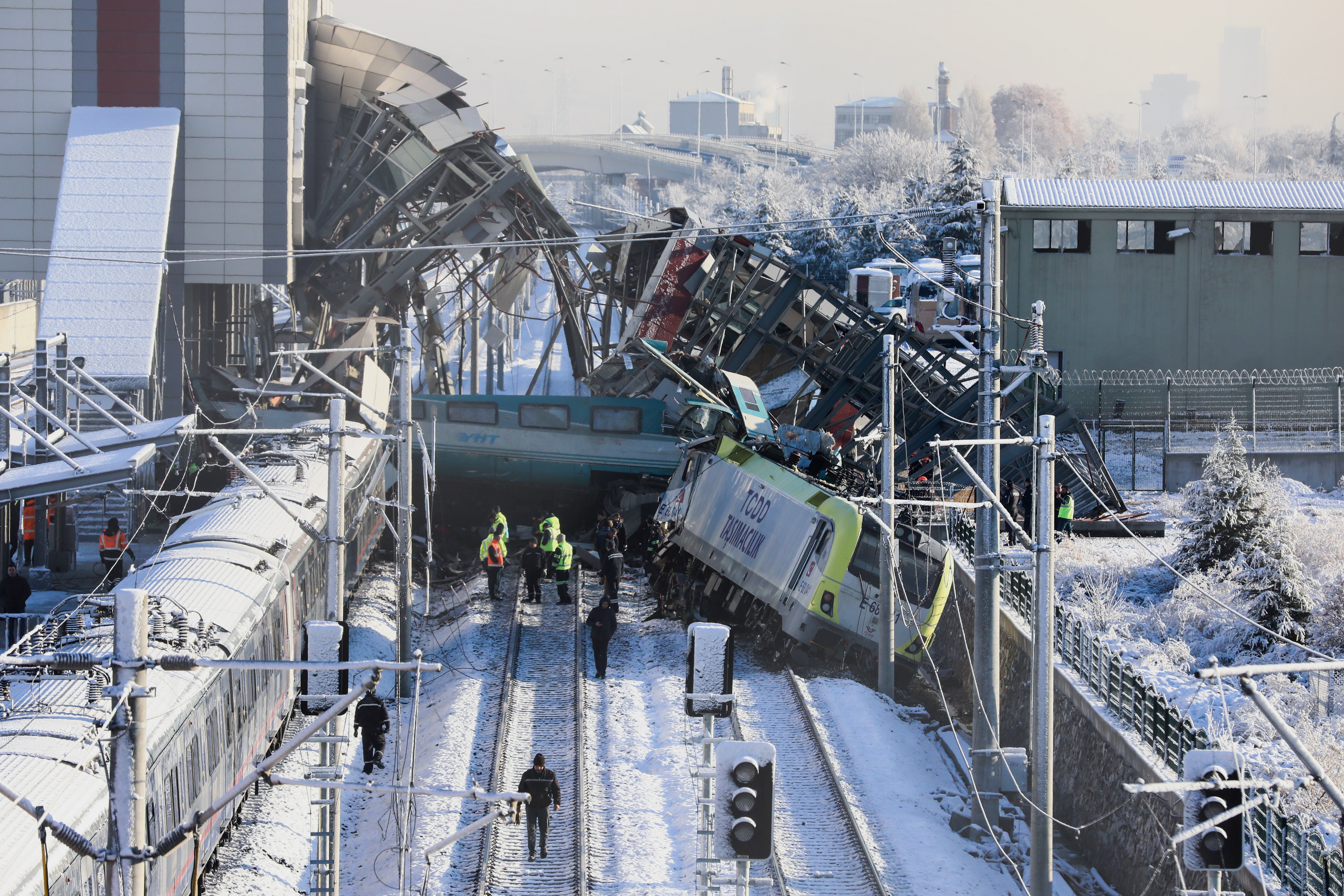 7 dead, 46 injured in train crash in Turkey’s capital