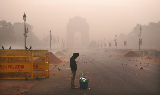 Indian firefighters battle air pollution in New Delhi