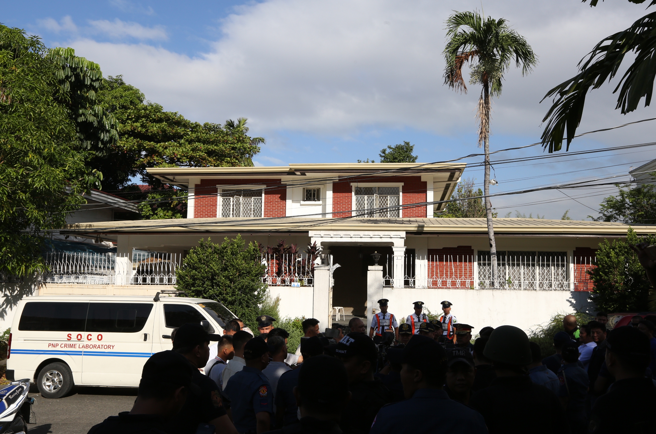Cops find drug lab in San Juan village