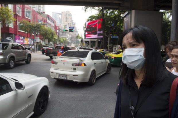 Mask shortage in Bangkok due to smog