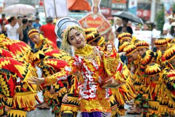 Thousands join Kahimunan Festival in Butuan despite rain | Inquirer News