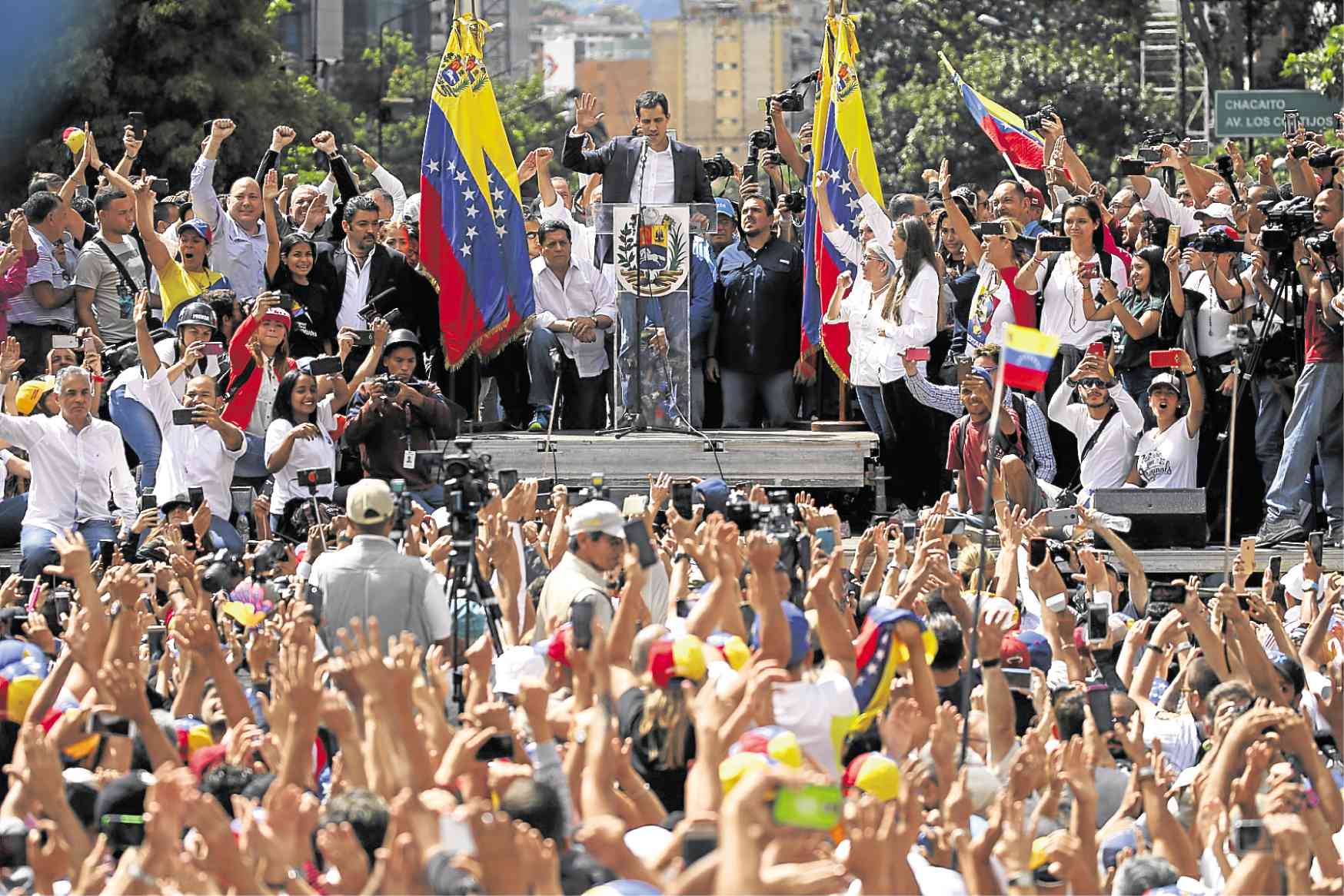 Maduro foe Guaido claims Venezuela presidency
