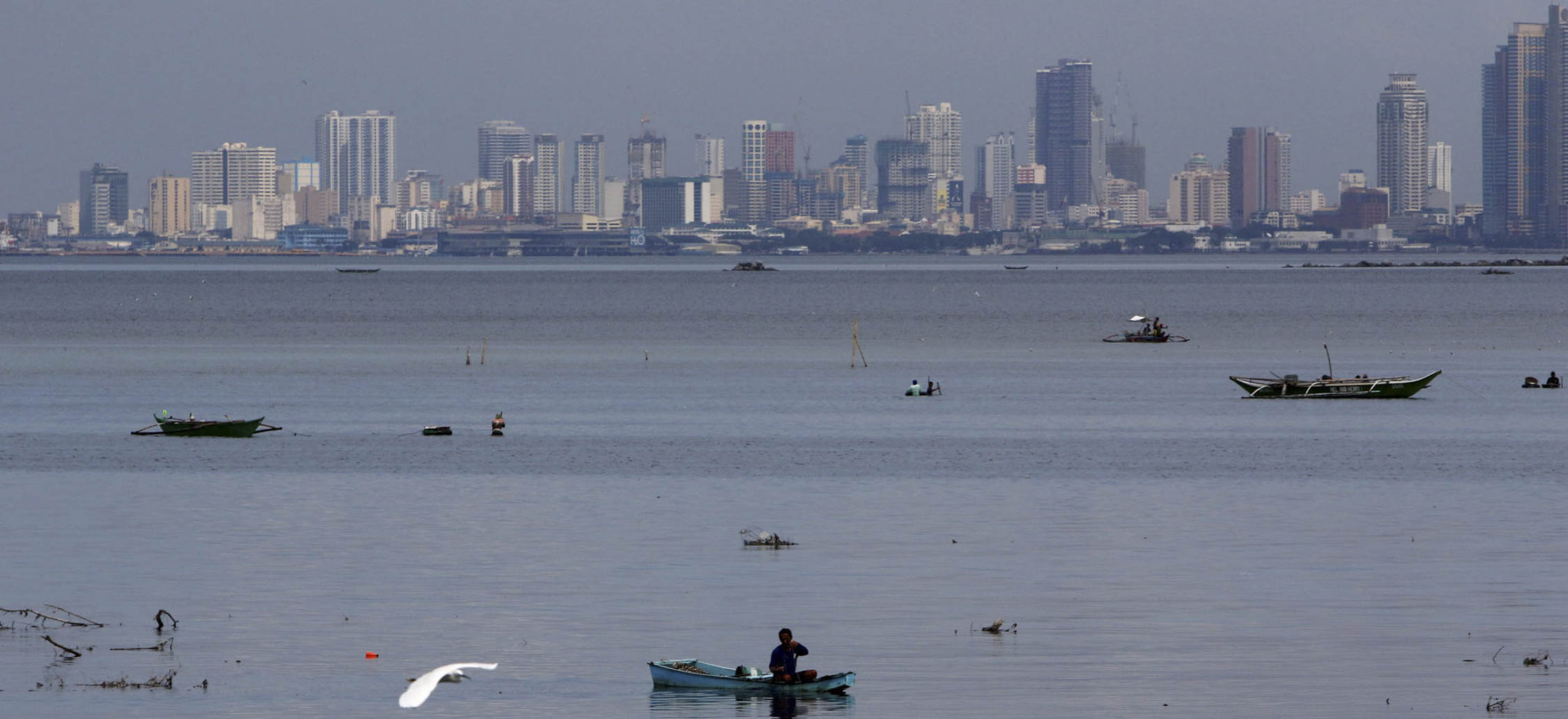Settlers give way to Manila Bay rehab