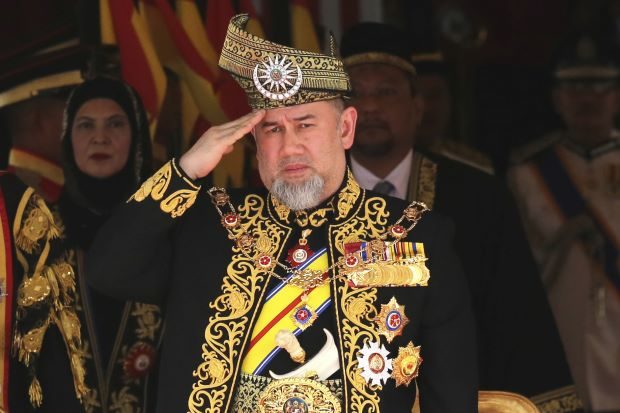 Sadness, shock over Sultan Muhammad V's resignation as King
