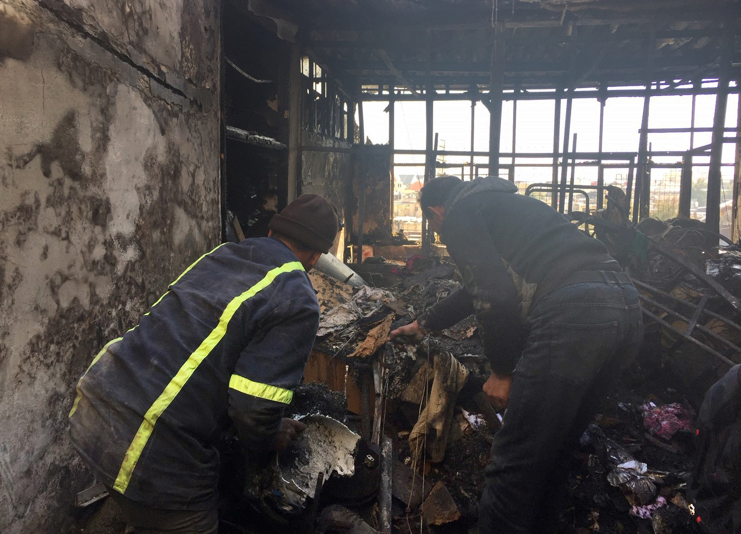 Report: Apartment fire in Syria's capital kills 7 siblings