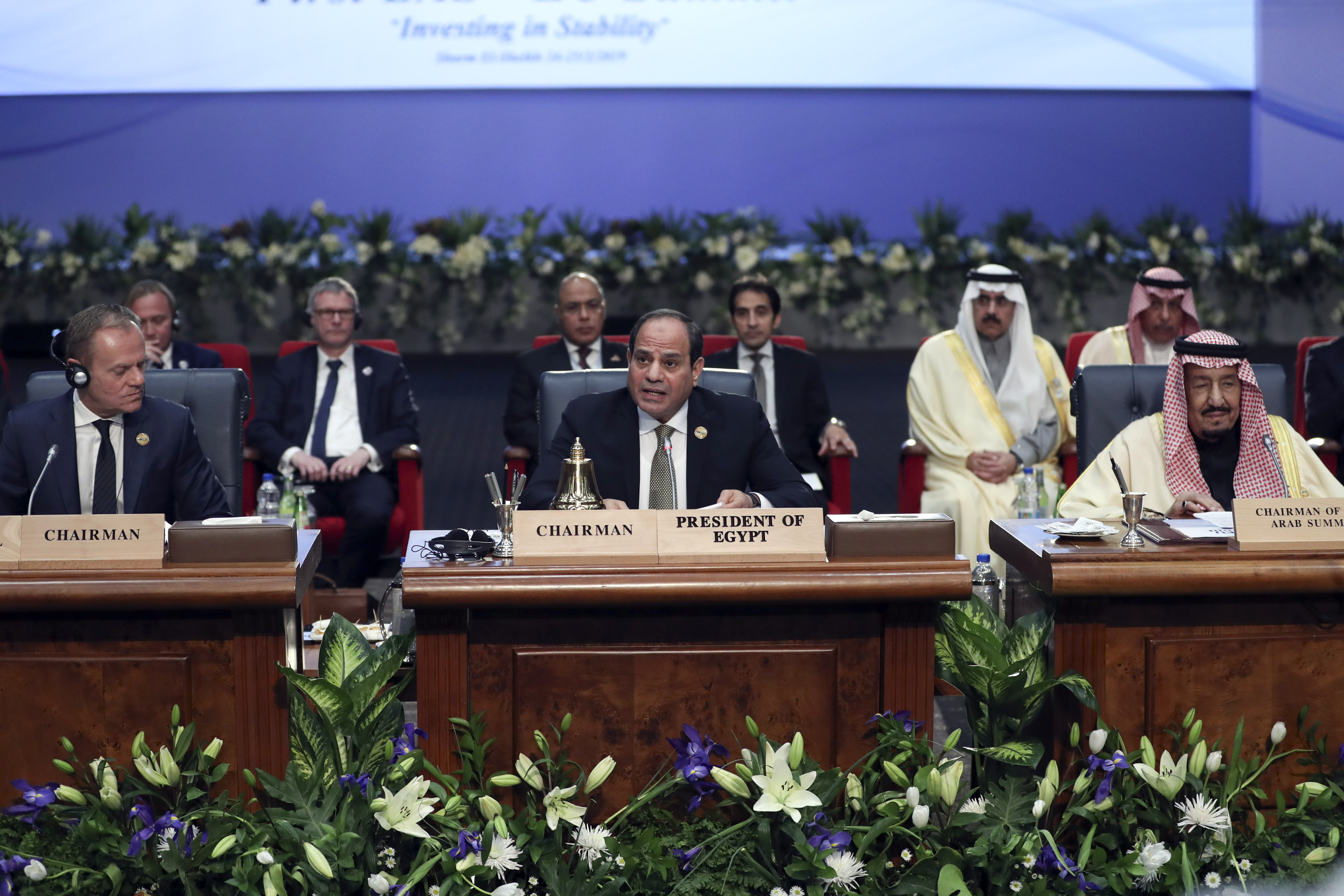 EU, Arab leaders vow to boost security, migration ties
