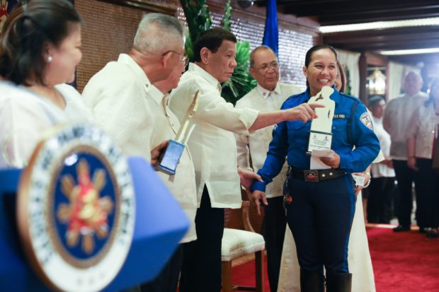 Duterte says women misunderstand him