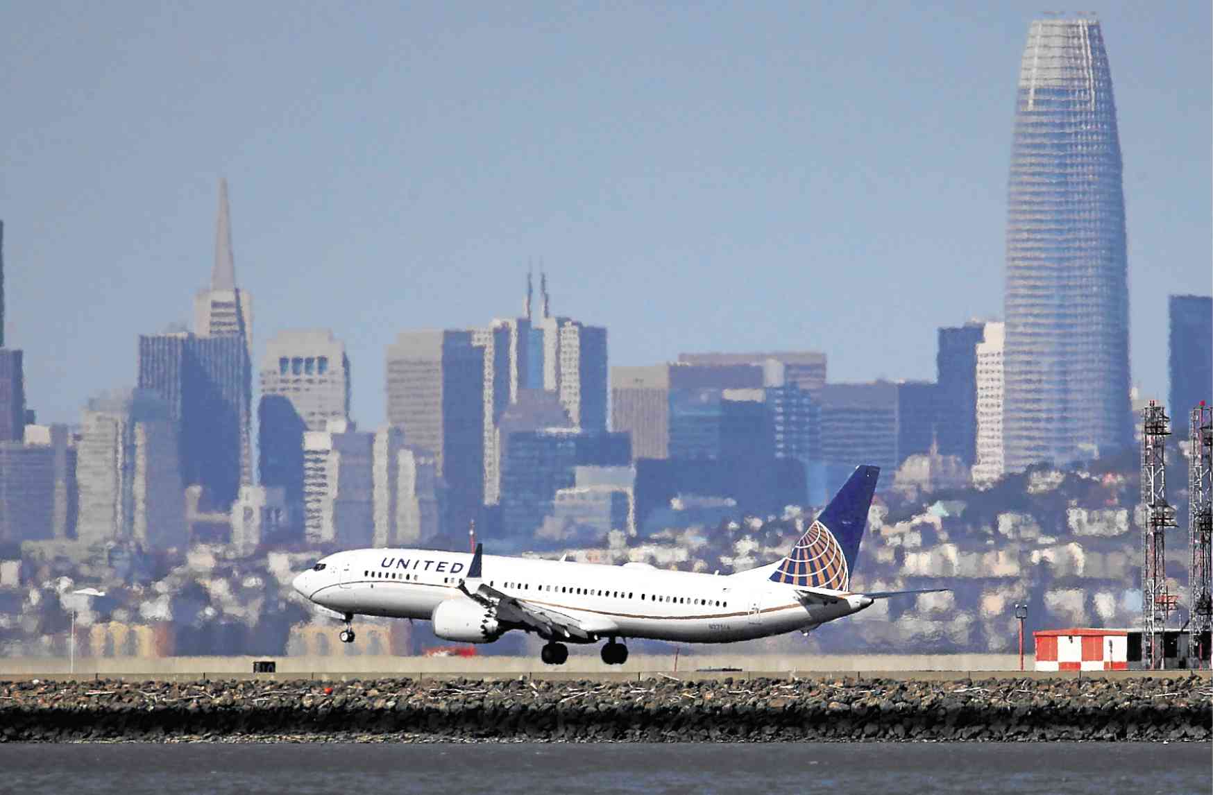 United Airlines extends cancellation of Boeing Max flights