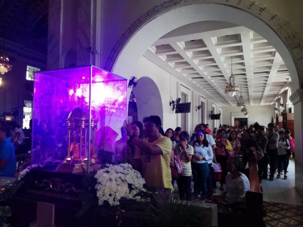 Devotees troop to Bohol to witness heart relic of St. Camillus