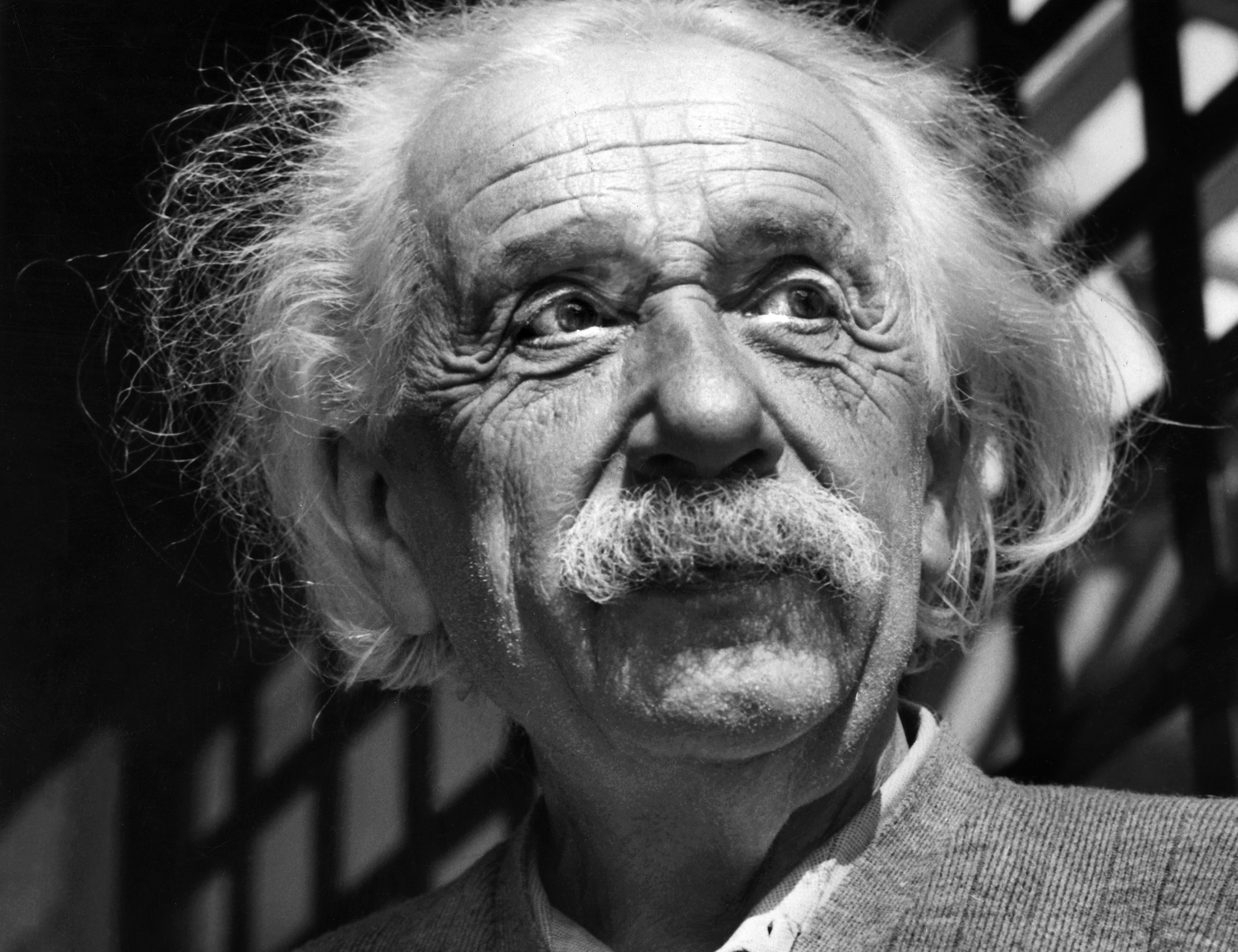 Hebrew University adds new manuscripts to Albert Einstein archive