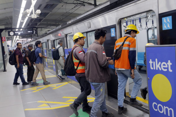  Subway first step in easing Indonesian capital's carmageddon