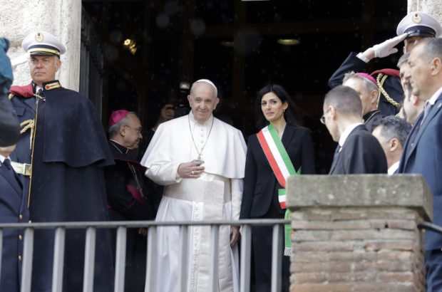 Pope honors Rome's legacy of integration over centuries