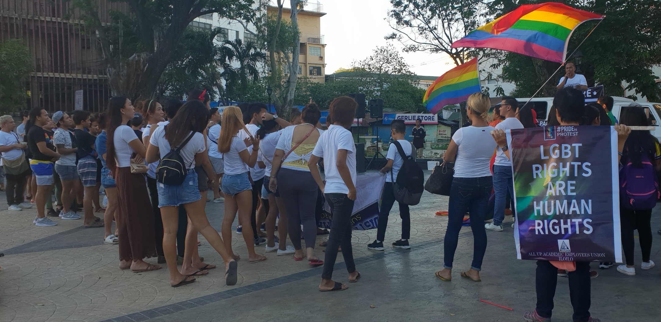 Iloilo City LGBTQ community slams blocktimer's anti-gay statement