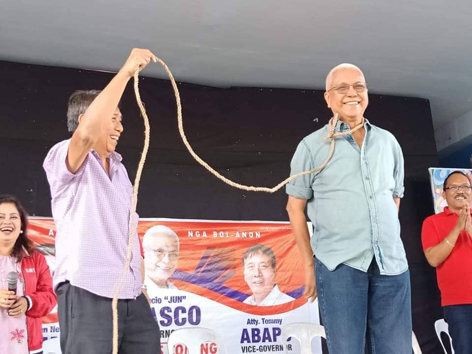 Noose chokes substance in Bohol gubernatorial race