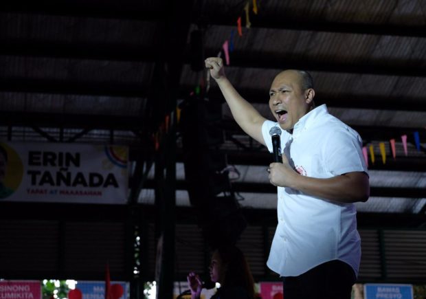 Alejano dares Duterte, Panelo: Resign over 'irresponsible Oust Duterte matrix'