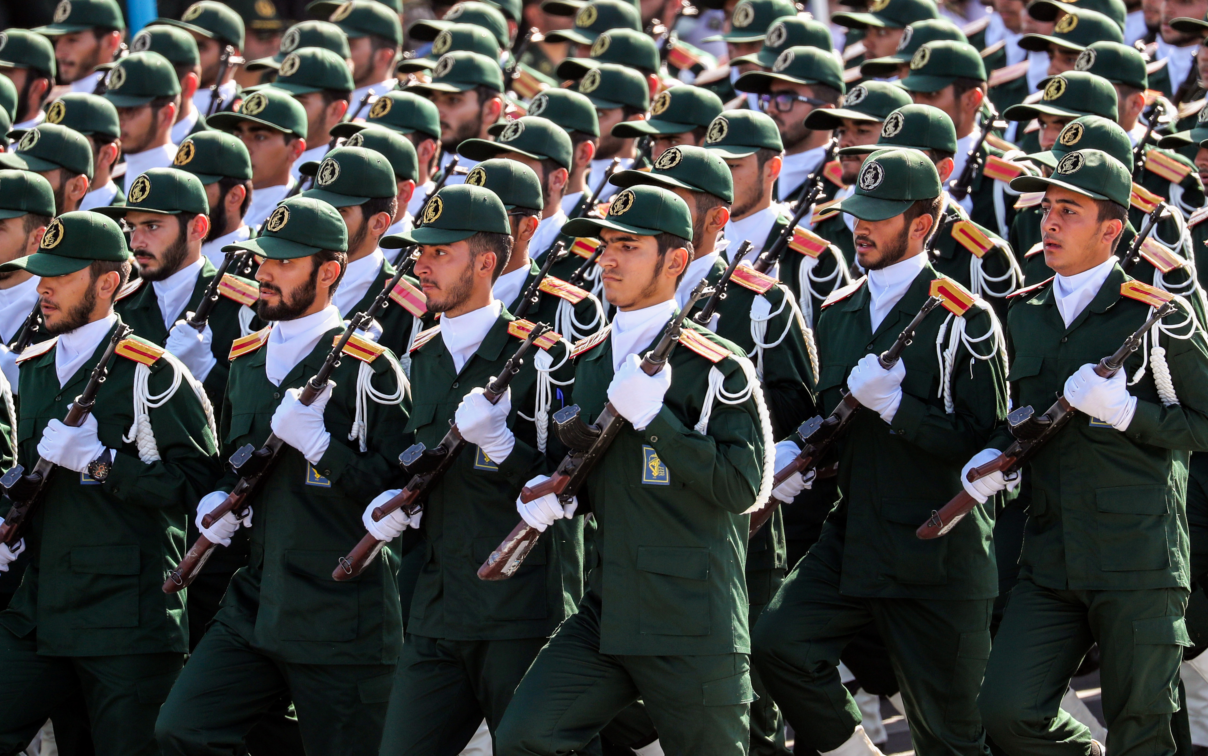US to declare Iran's Revolutionary Guards as terrorist group -- WSJ