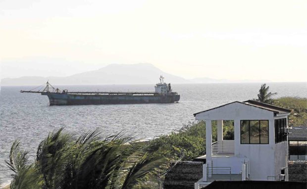 Chinese-manned dredging ship alarms Batangas coastal town