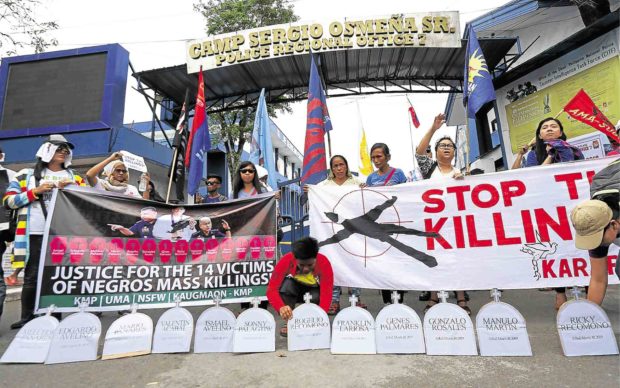 Kids of slain Negros farmers show signs of trauma, kin say