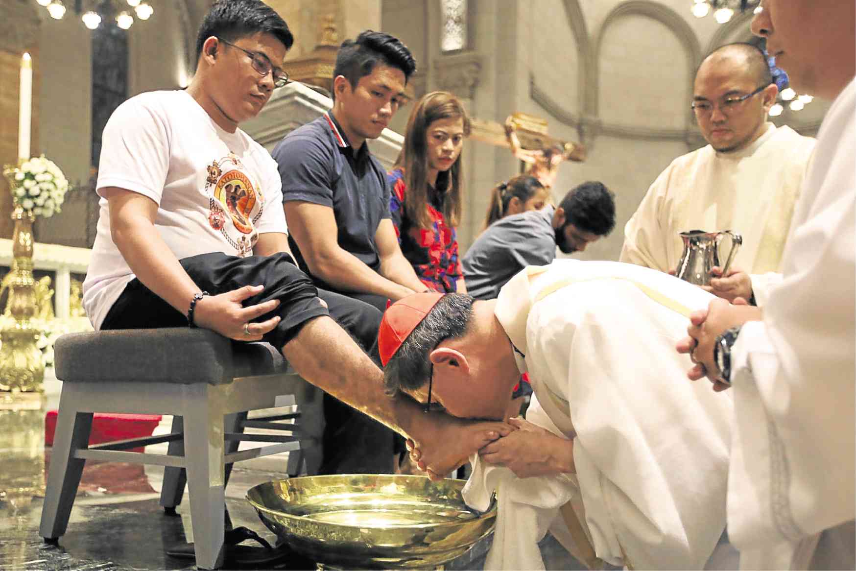 Tagle: Fight unrelenting evil with acts of kindness