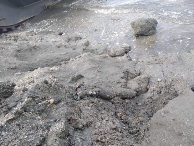 Manila Bay Task Force discovers vintage bomb during cleanup